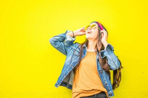 How to Contribute to AreYouFashion: Opportunities, Guidelines, and Growth